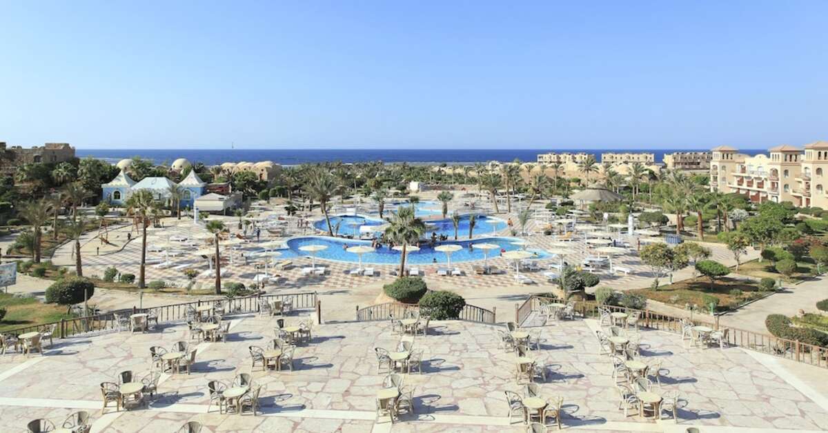 Een foto van het zwembad bij Acel Beach Resort