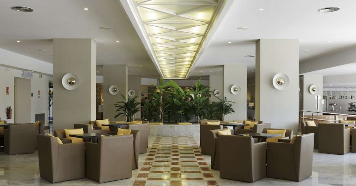 Een foto van het interieur van Alua Illa De Menorca