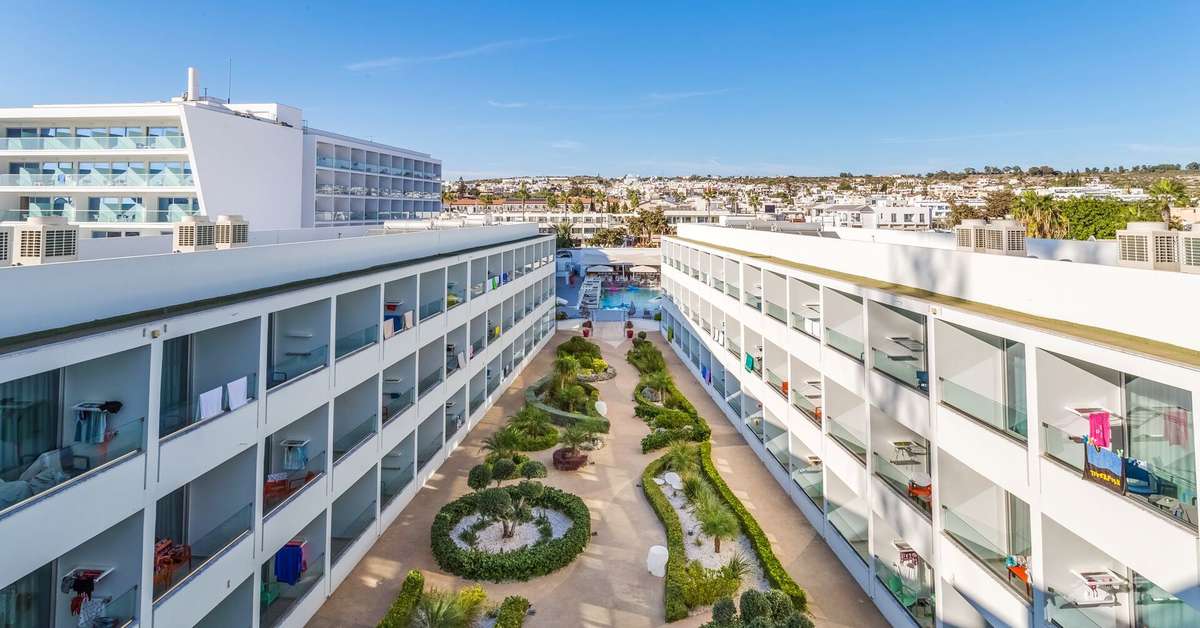 Een foto van Nicholas Color Hotel