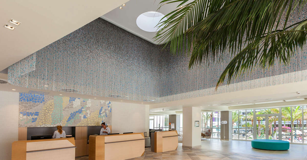 Een foto van het interieur van Abora Buenaventura by Lopesan Hotels