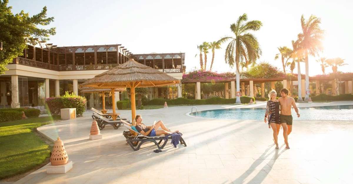 Een foto van het zwembad bij Robinson Club Soma Bay