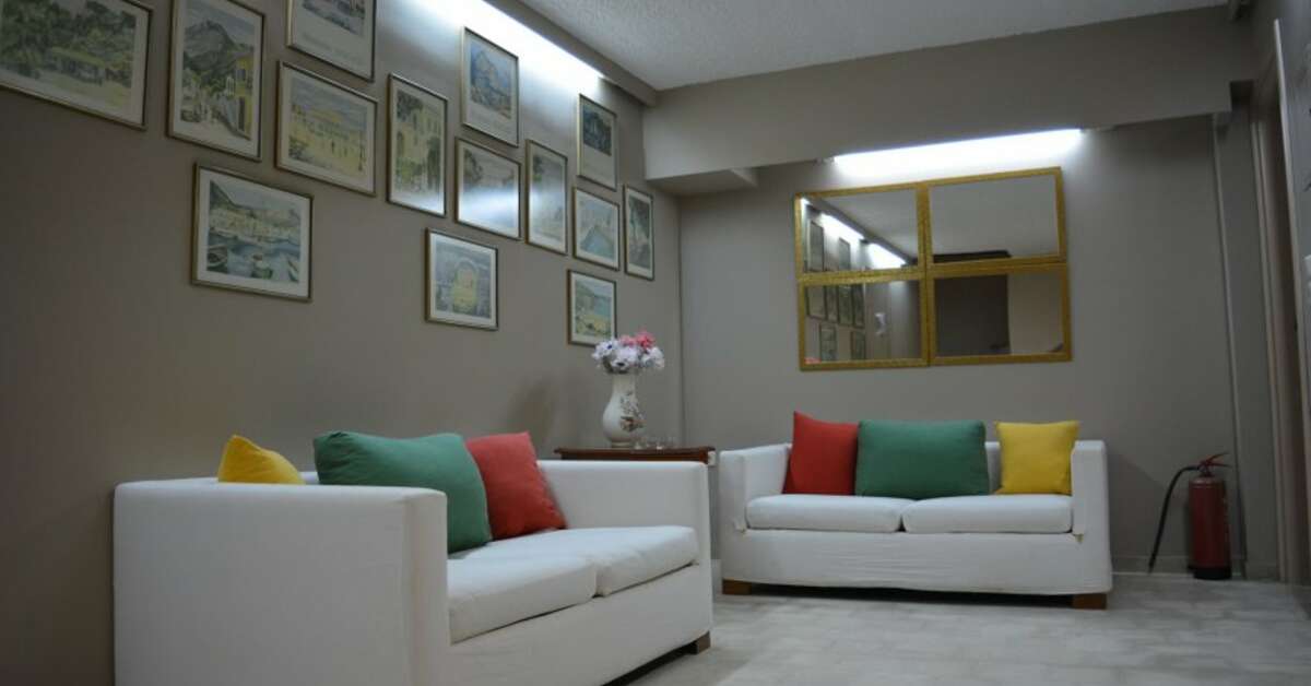 Een foto van het interieur van Sunrise Inn Hotel