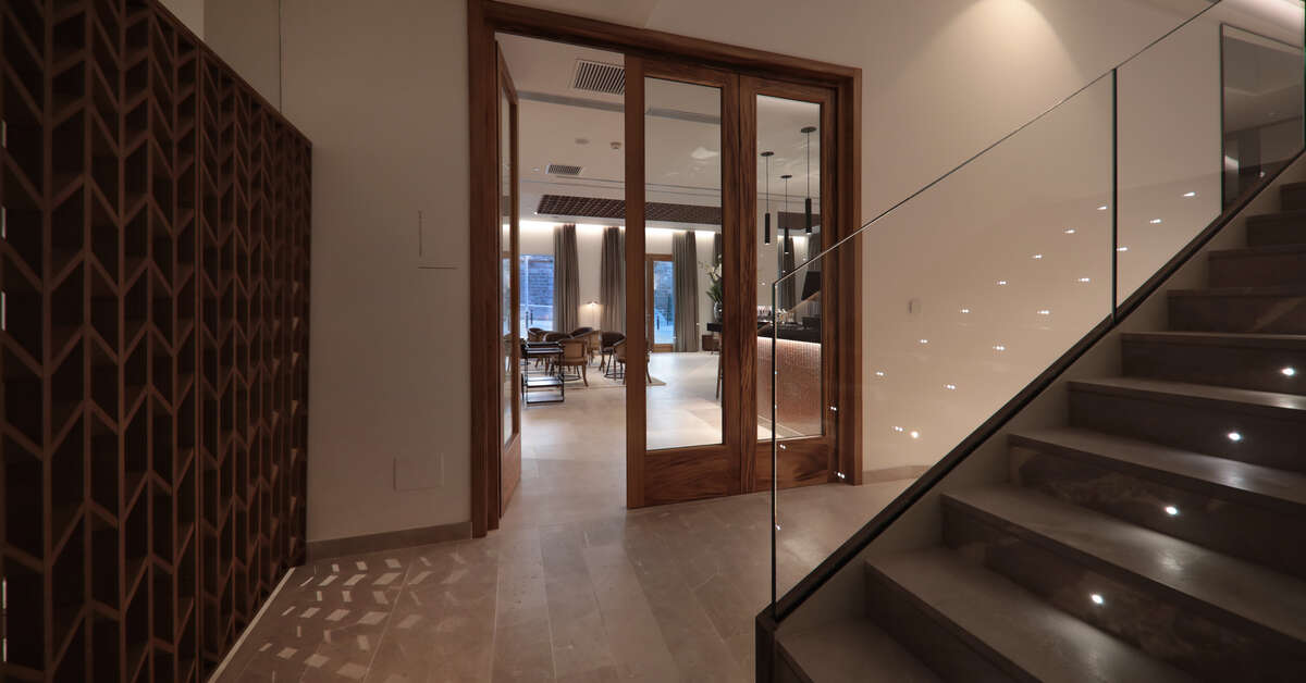 Een foto van het interieur van Es Princep