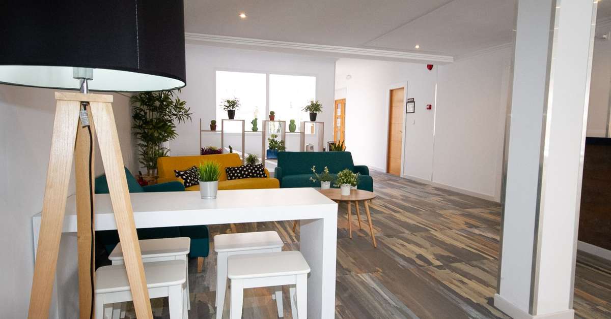 Een foto van het interieur van Teide Hotel