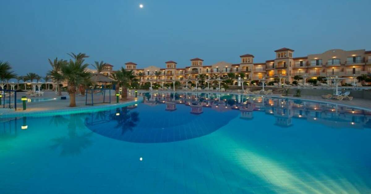 Een foto van het zwembad bij Acel Beach Resort