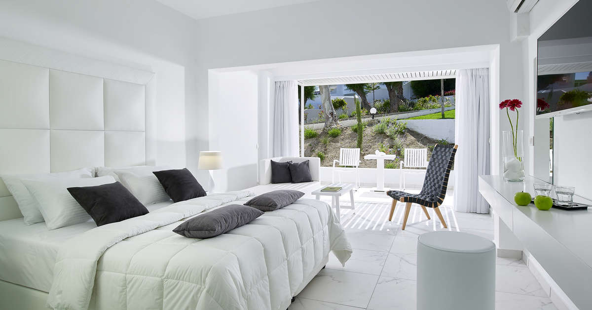 Ein Foto Dimitra Beach Hotel & Suites
