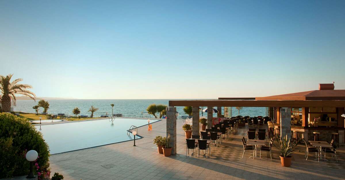 Ein Foto von den Einrichtungen im Ariadne Beach Hotel