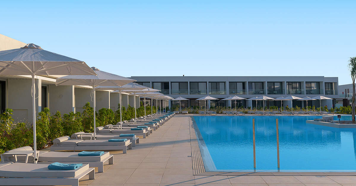 Een foto van het zwembad bij Gennadi Grand Resort