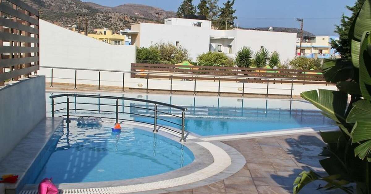 Ein Foto vom Pool im Creta Verano