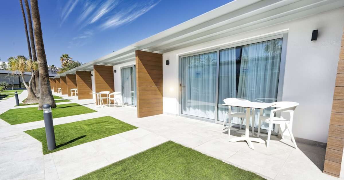 Een foto van Sanom Beach Resort