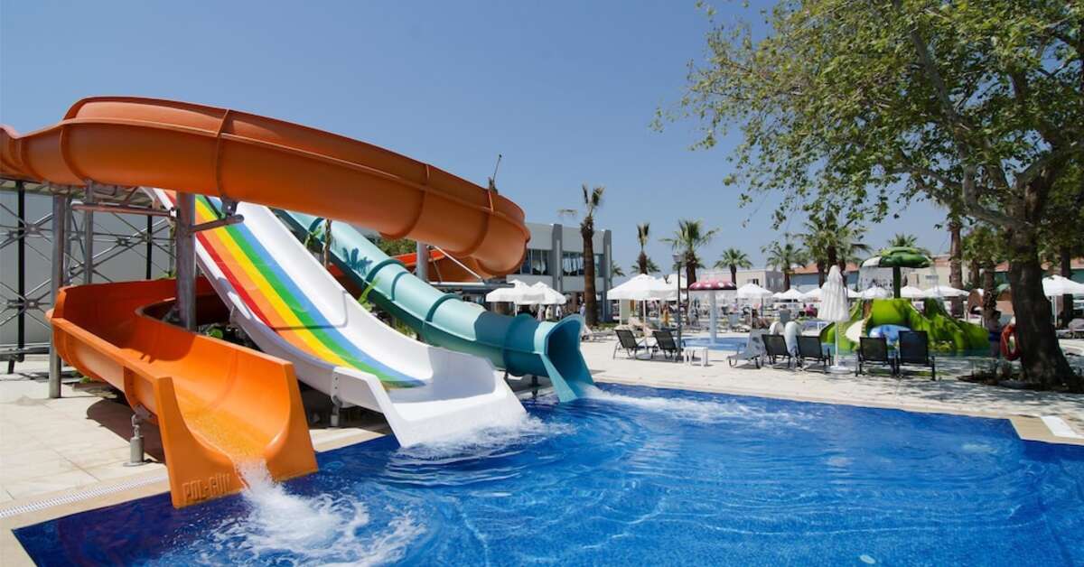 Een foto van het zwembad bij Palm Wings Beach Resort Kusadasi