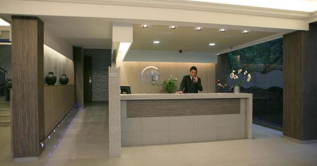 Een foto van het interieur van Hotel Tossa Beach