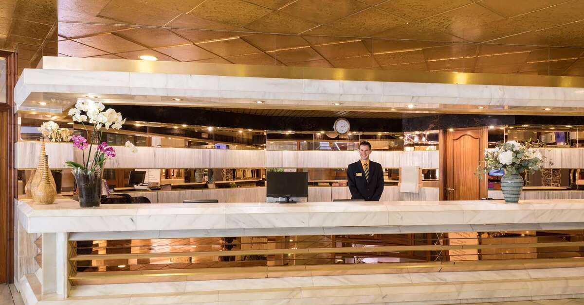Een foto van het interieur van H-Top Royal Sun
