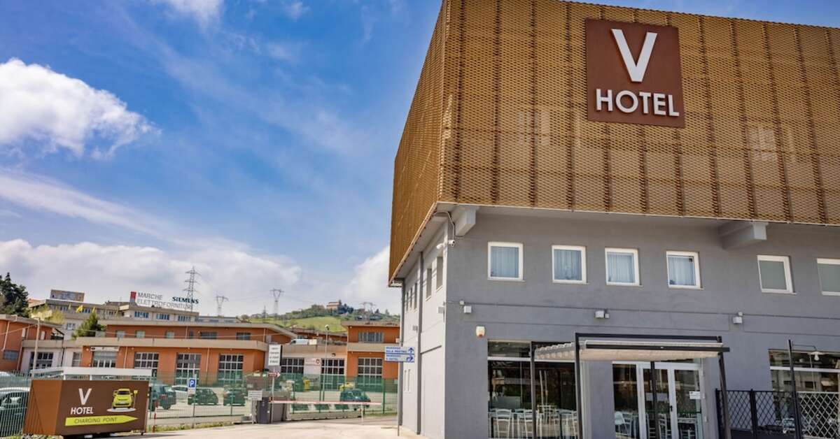Een foto van V Hotel