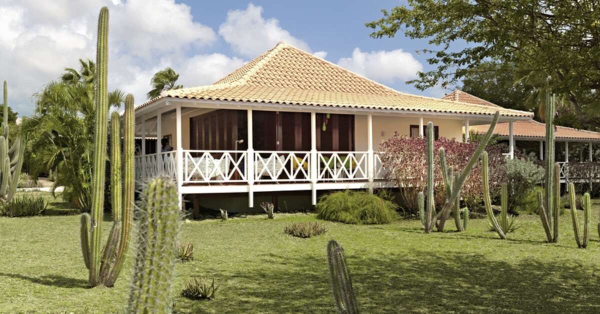 Een foto van de buitenkant van Papagayo Beach Resort