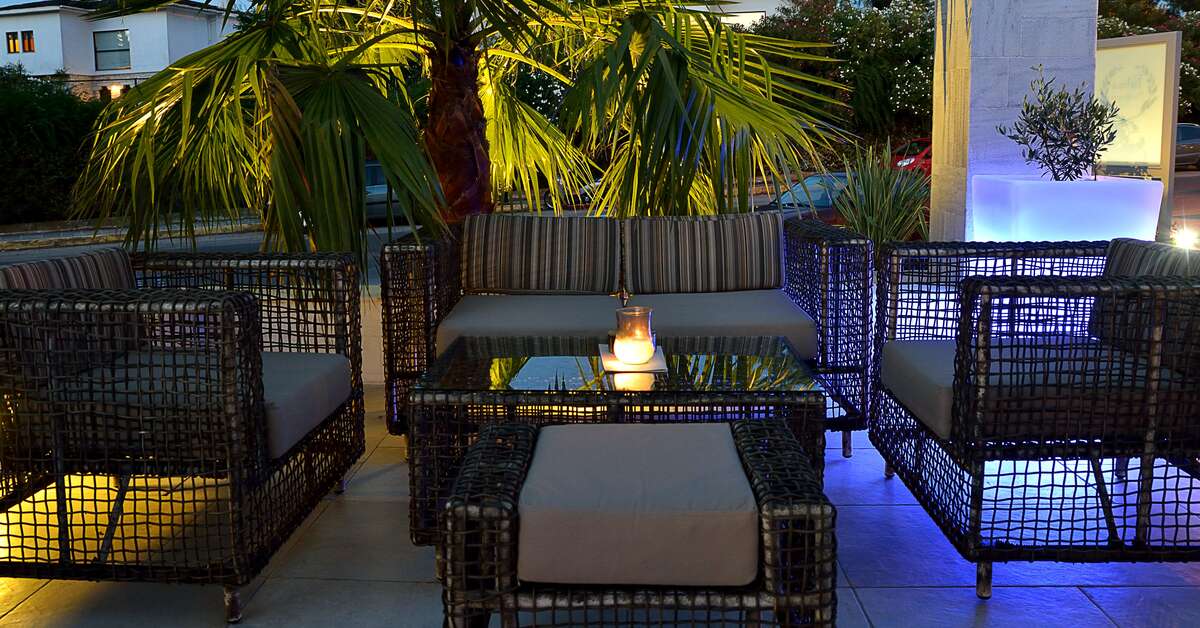 Een foto van het terras bij Tryp by Wyndham Corfu Dassia