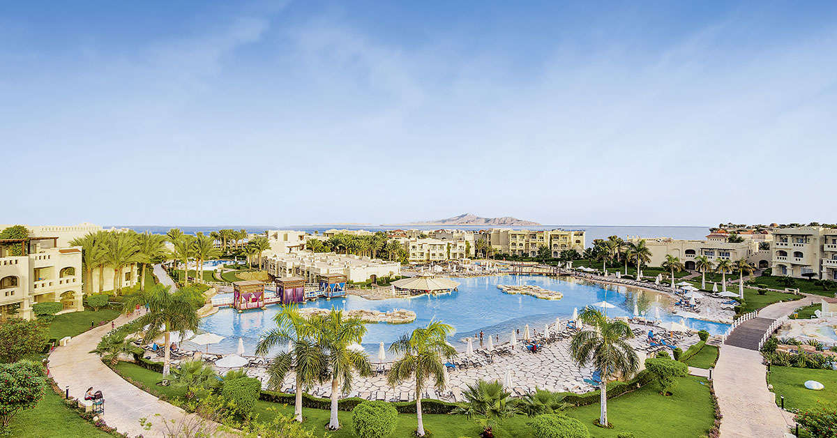 Een foto van het zwembad bij Rixos Sharm el Sheikh