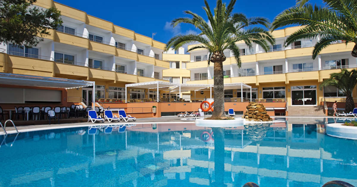 Een foto van het zwembad bij Hotel Spa Sagitario Playa