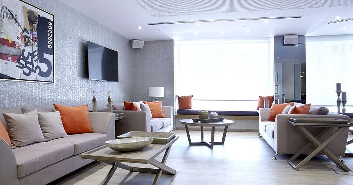 Een foto van het interieur van Athens Tiare