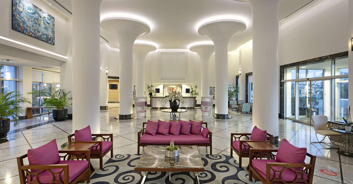 Een foto van het interieur van Xanadu Island