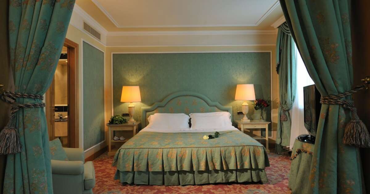 Een foto van Royal Garden Hotel