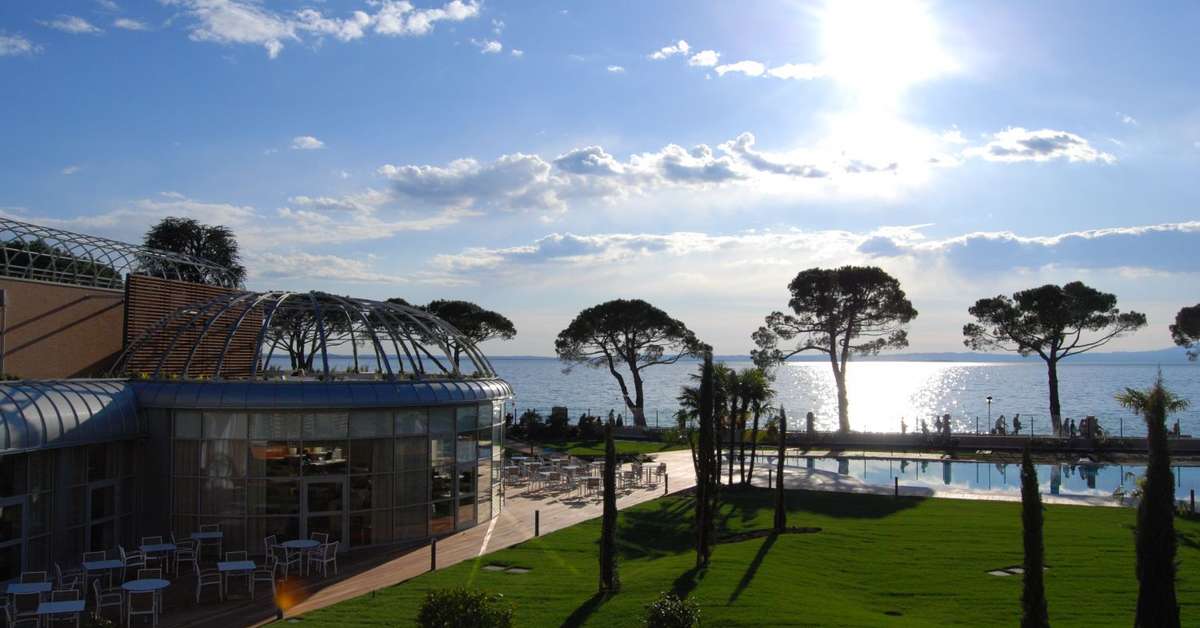 Een foto van het terras bij Hotel Corte Valier