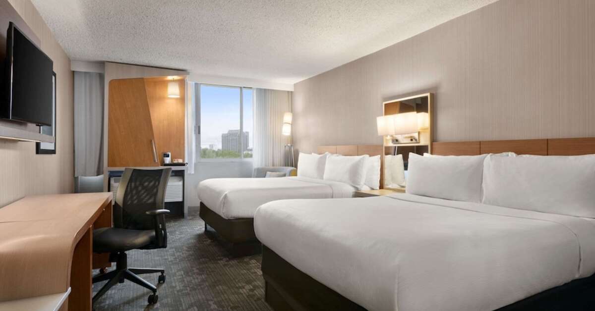 Ein Foto Wyndham Garden at Niagara Falls