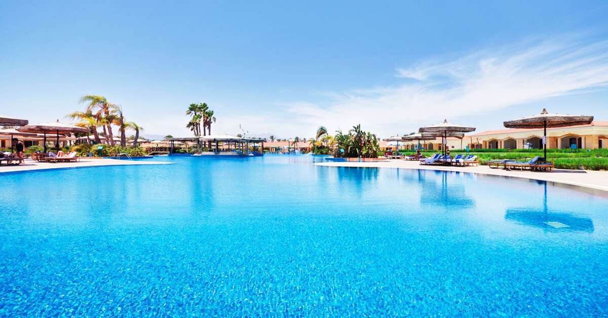Een foto van het zwembad bij Pickalbatros Golf Beach Resort
