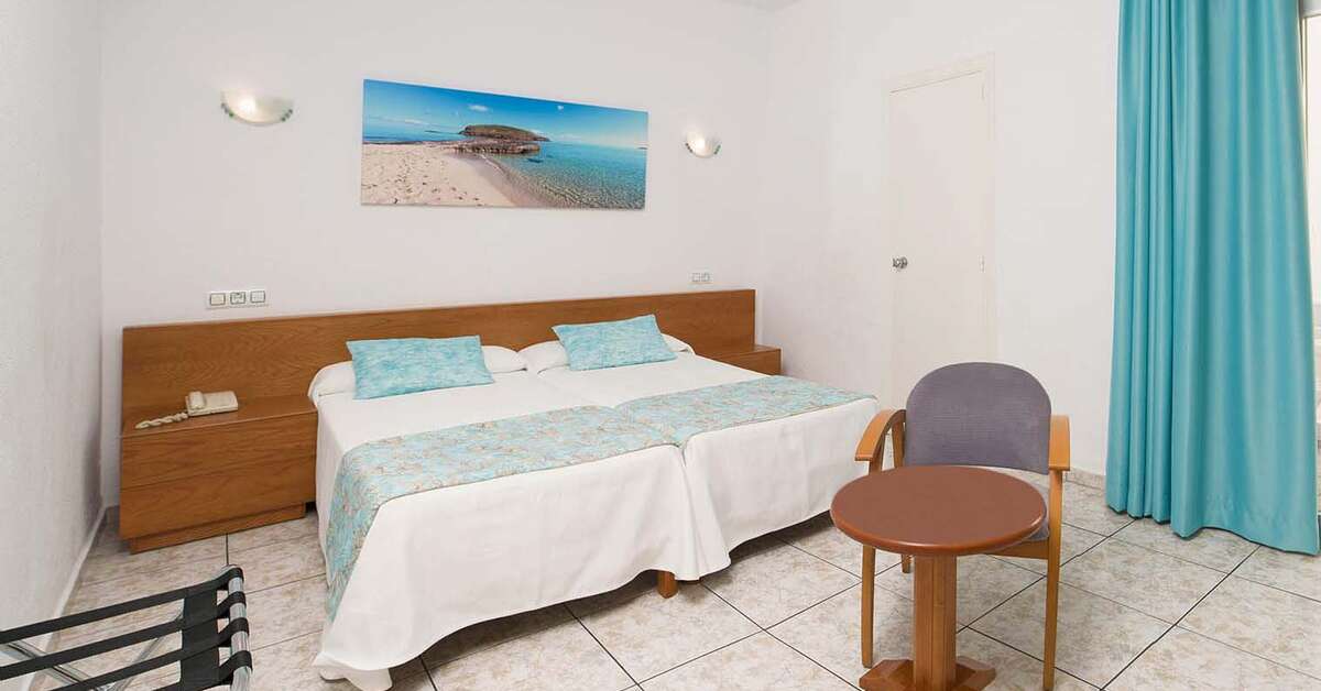 Ein Foto Hotel Tropical Ibiza