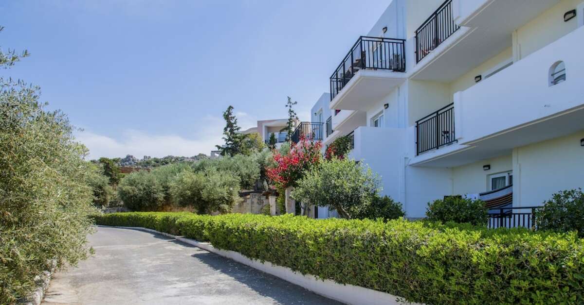Ein Foto Semiramis Village Hotel