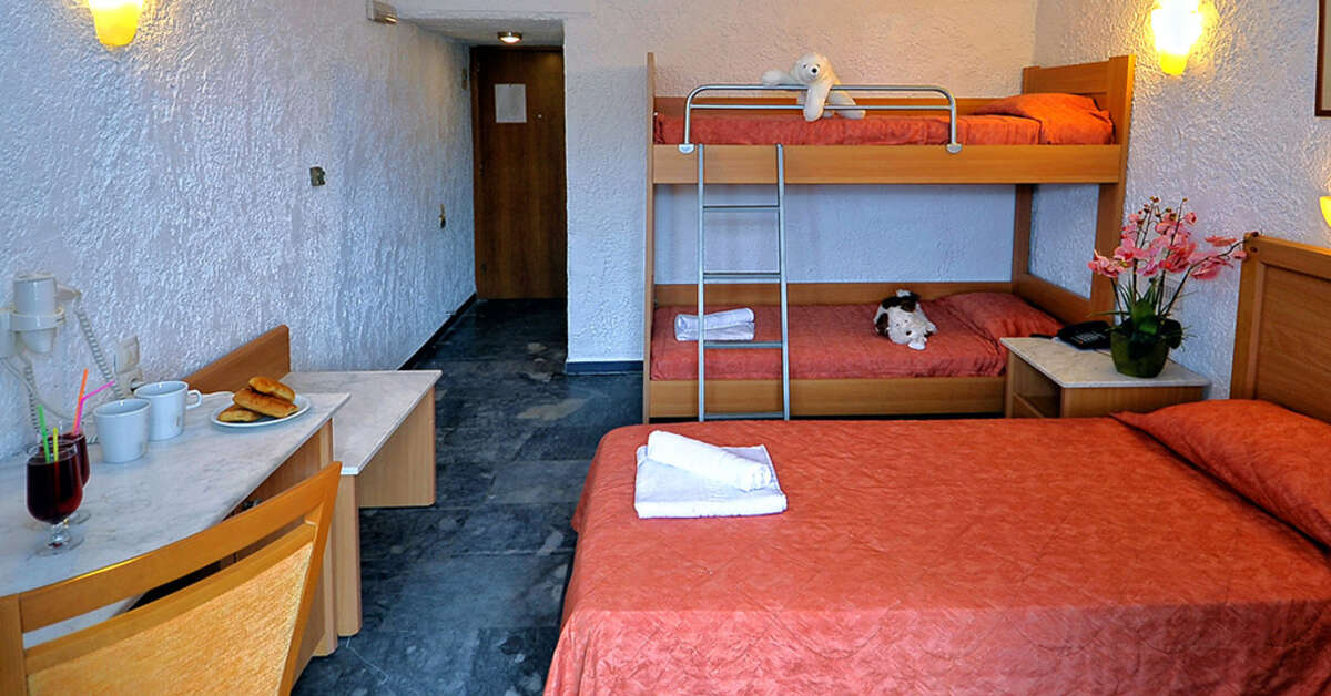 Ein Foto Hotel Karteros
