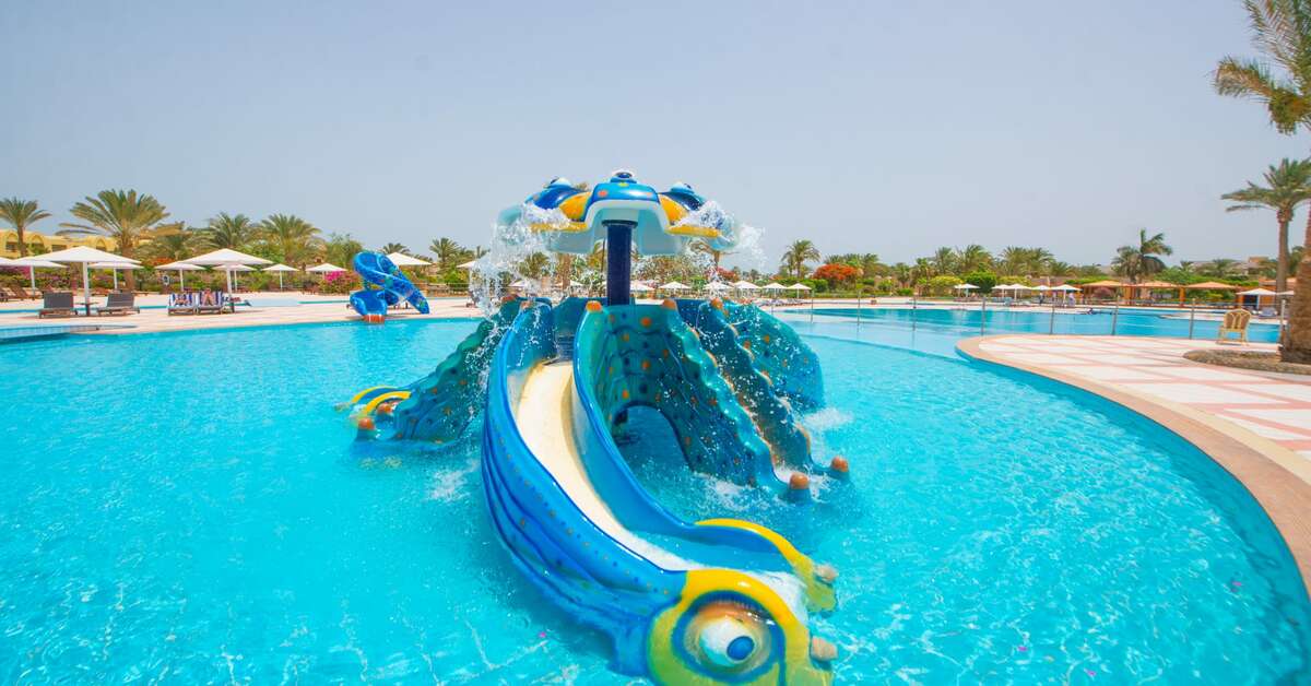 Een foto van het zwembad bij Arabella Azur Resort