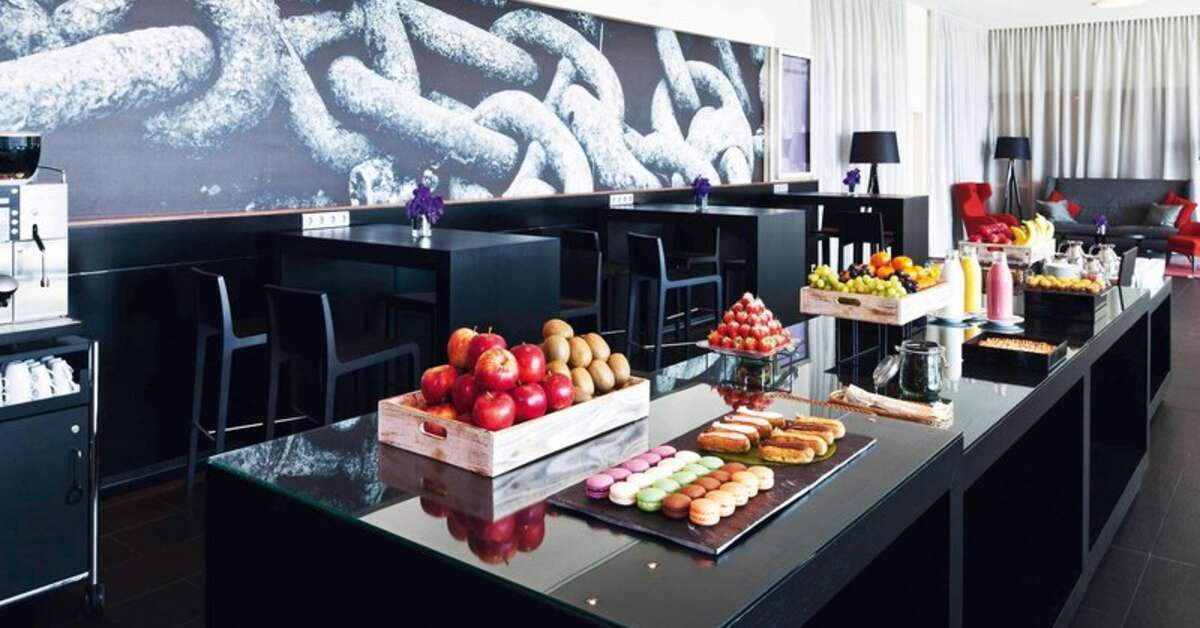 Ein Foto Mövenpick Hotel Amsterdam City Centre