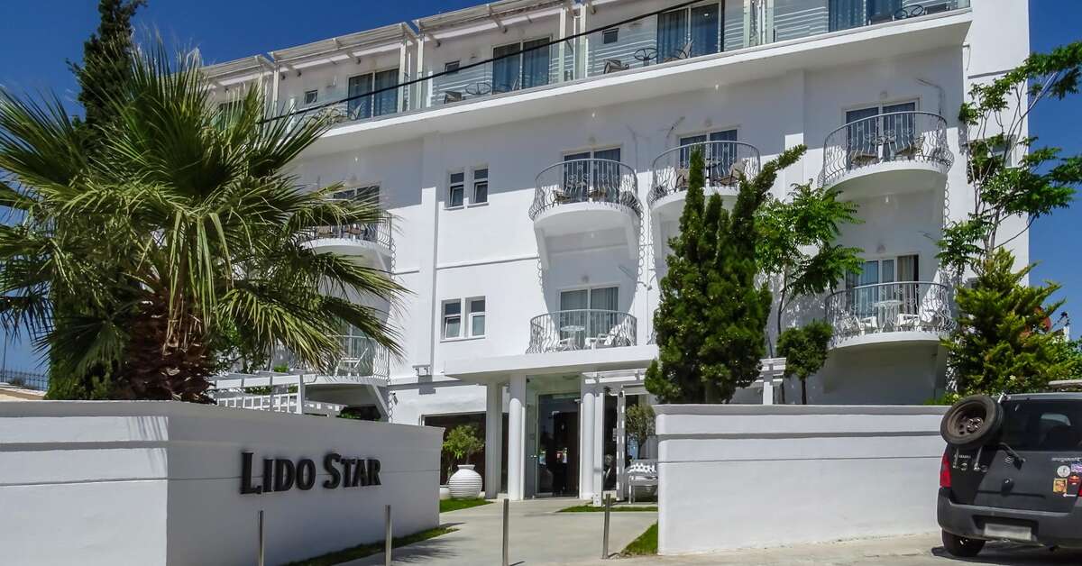 Ein Foto von der Außenansicht des Lido Star Beach