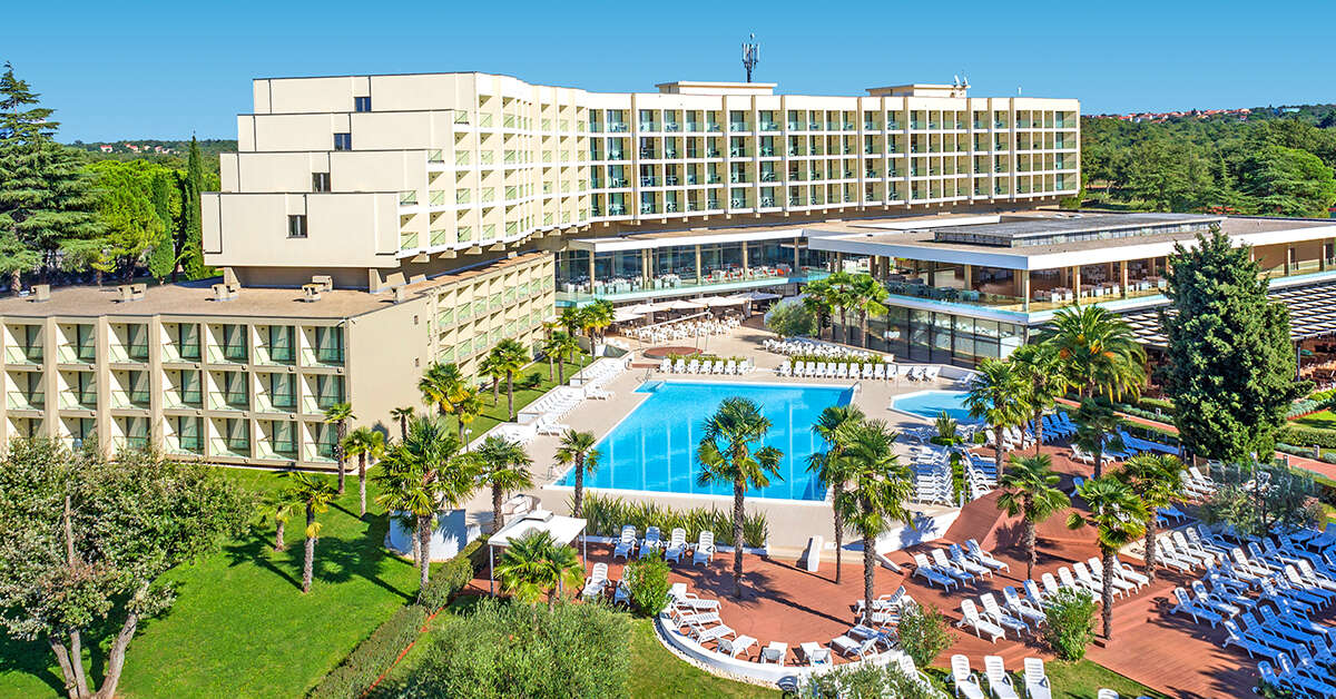 Een foto van het zwembad bij Hotel Materada Plava Laguna
