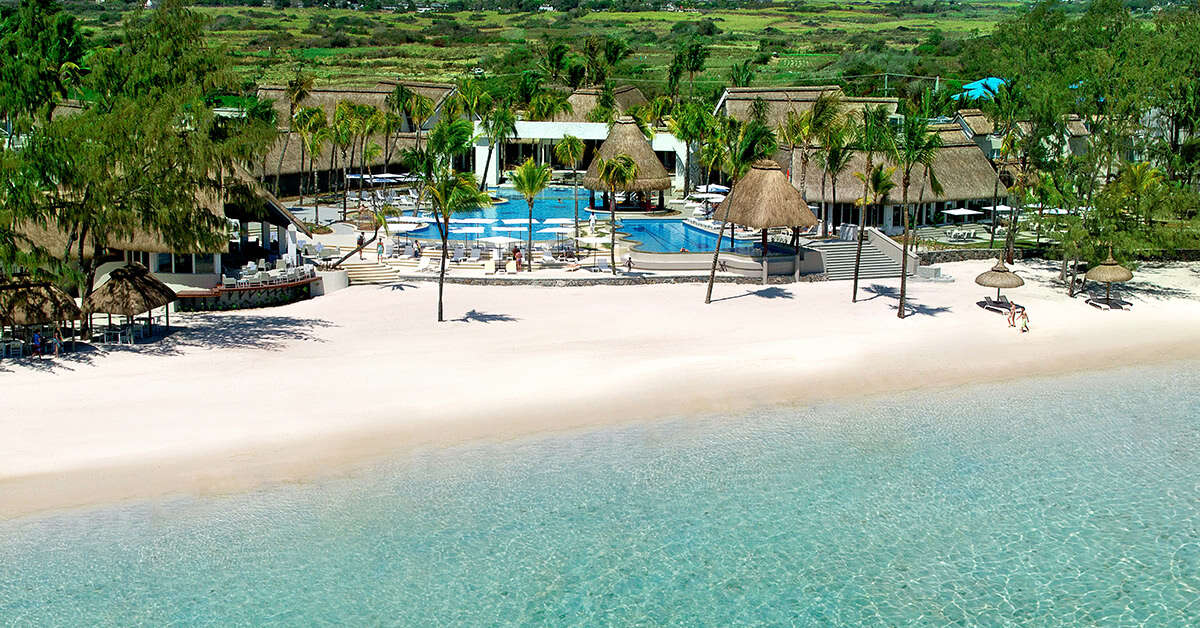 Een foto van de buitenkant van Ambre Resort & Spa