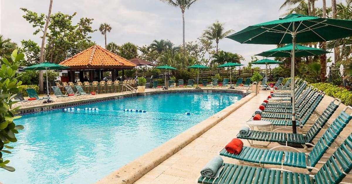 Een foto van het zwembad bij Lexington Hotel Miami Beach