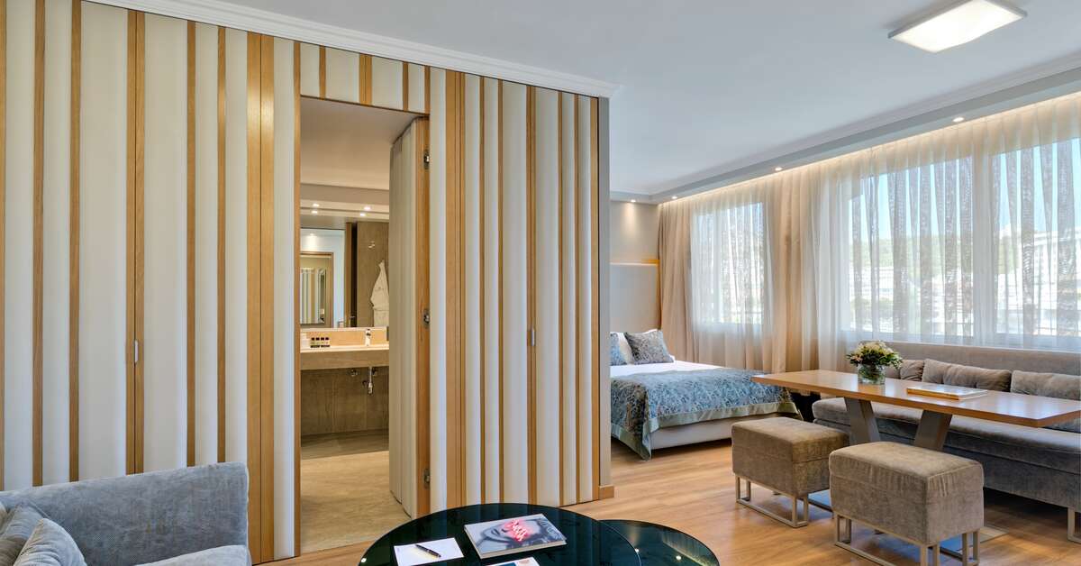 Een foto van Divani Caravel Hotel