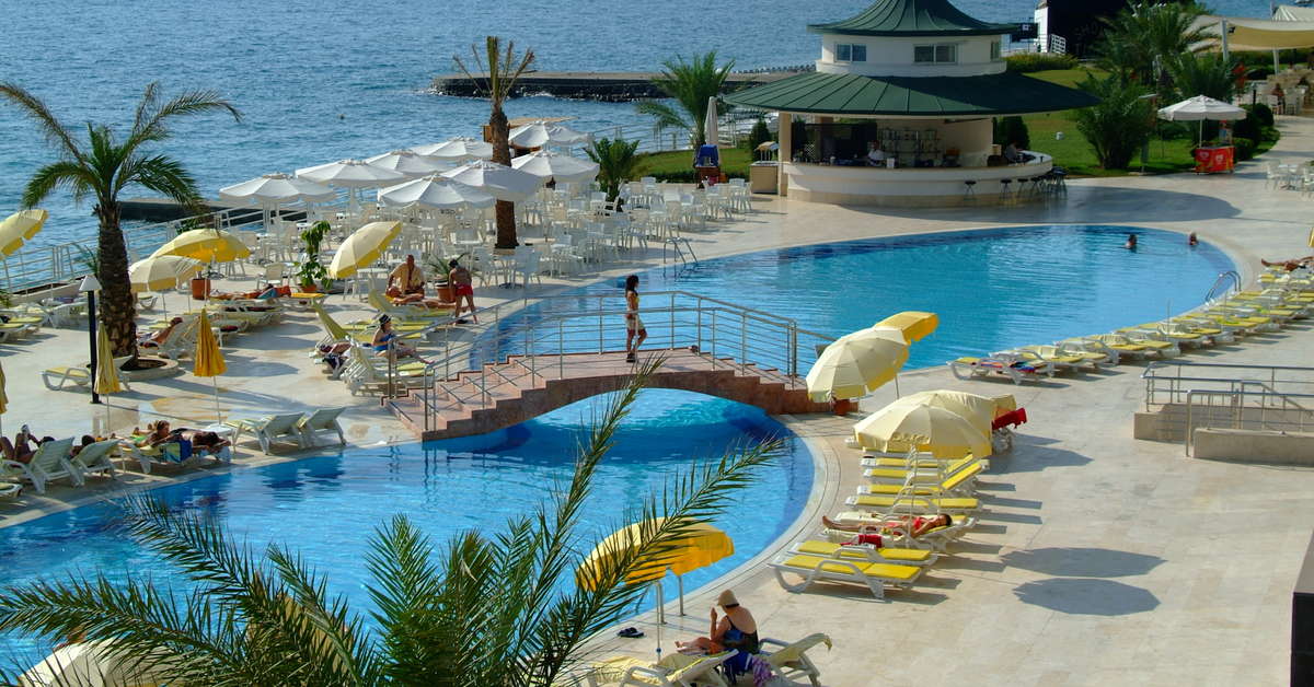 Een foto van het zwembad bij Corendon Playa Kemer