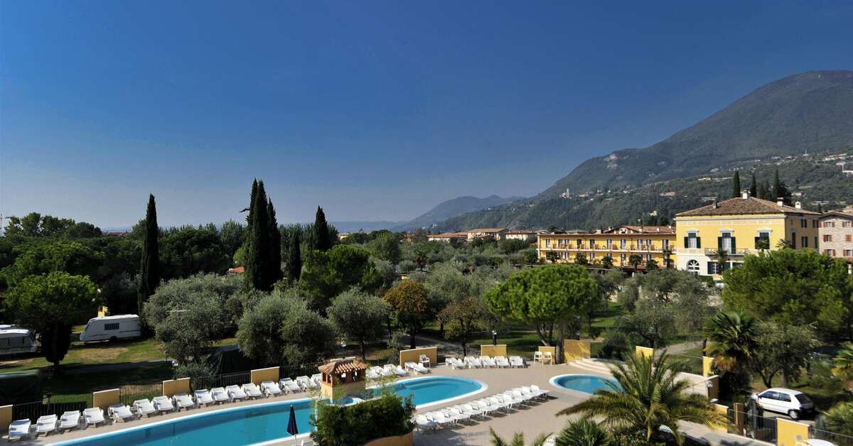 Een foto van het zwembad bij Hotel Antico Monastero