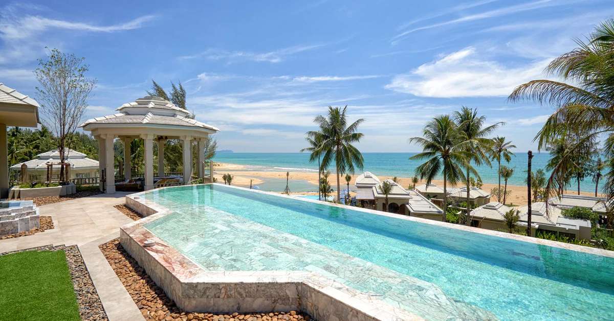 Ein Foto Devasom Khao Lak Beach Resort & Villas