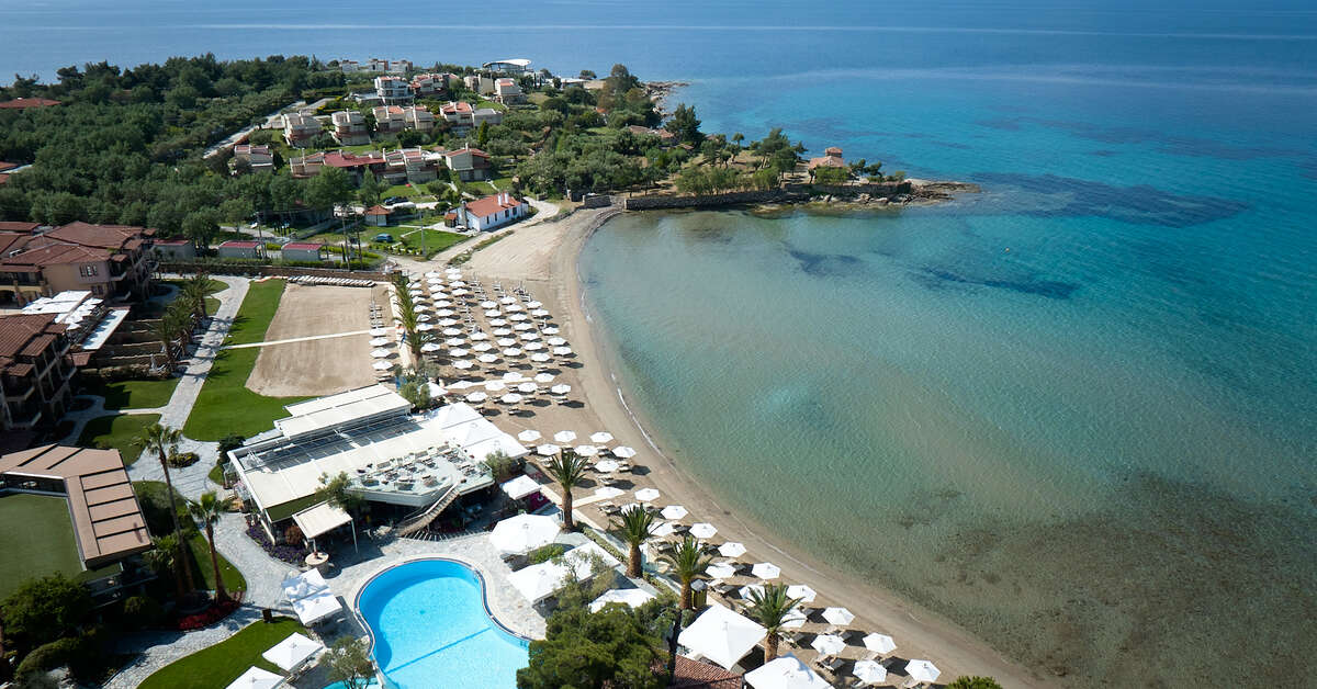 Een foto van het zwembad bij Anthemus Sea Beach Hotel & Spa