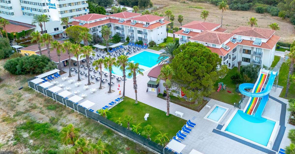 Ein Foto Sural Garden