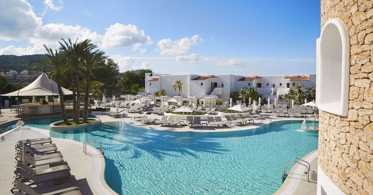Een foto van het zwembad bij Insotel Tarida Beach Resort & Spa