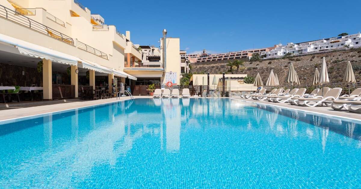 Een foto van het zwembad bij Holiday Club Sol Amadores