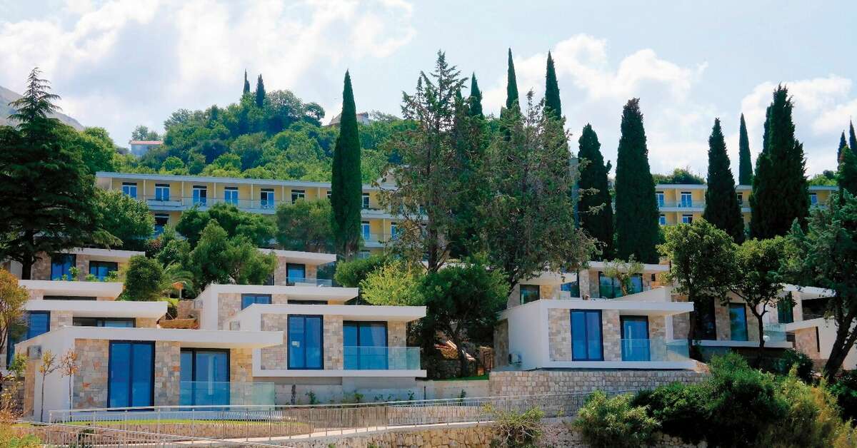 Een foto van de buitenkant van Villas Mlini