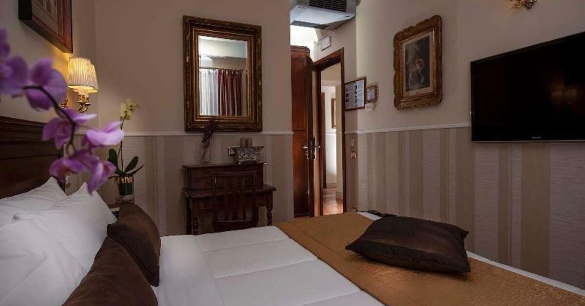 Een foto van het interieur van Hotel des Artistes