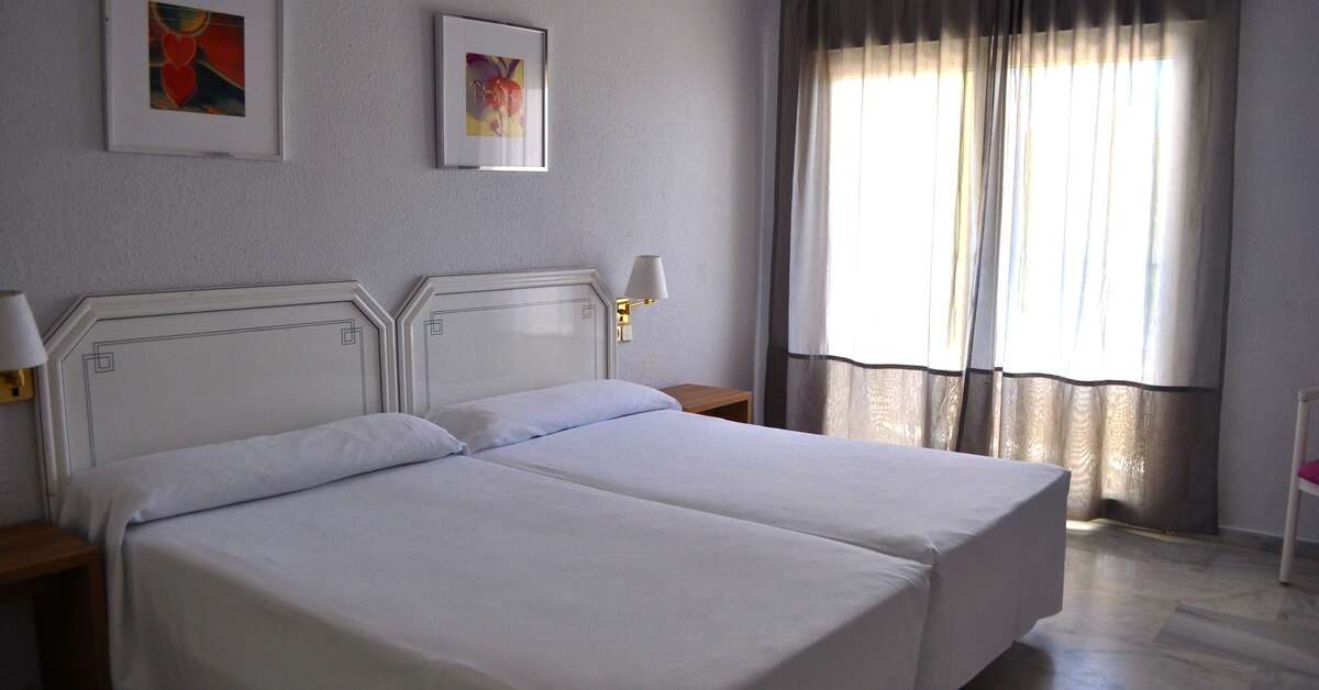 Een foto van First Flatotel International