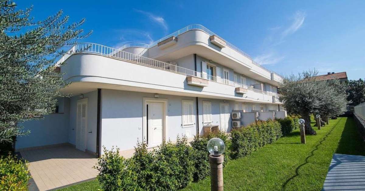Een foto van de buitenkant van Villa Galati Resort
