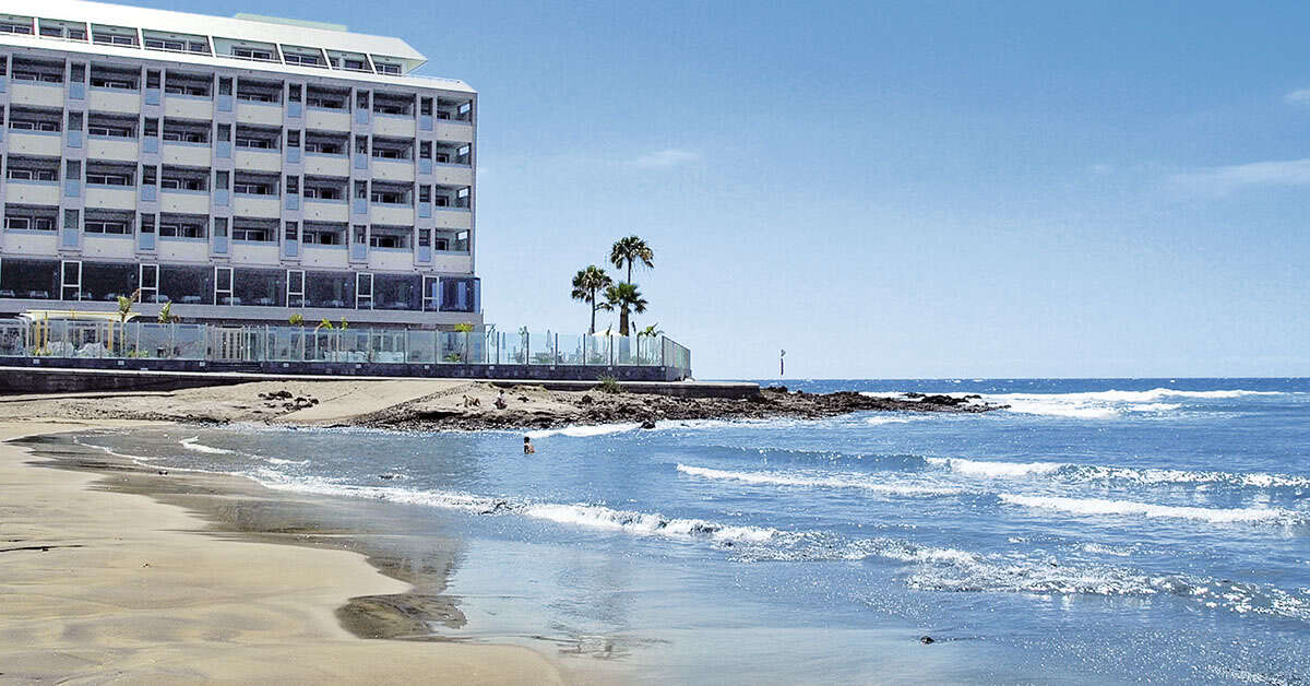 Een foto van het strand bij Hotel Kn Arenas del Mar